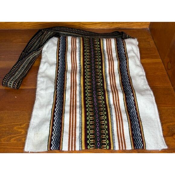 Handmade Hualhuas Shoulder Bag Alpaca Button Boho Shoulder Bag Tote 11.5 x 14" - Picture 2 of 12